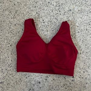 Sports bra